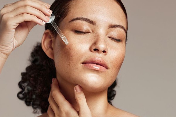 خاصیت روغن نارگیل برای پوستهای حساس