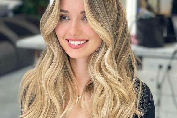 رنگ مو کاراملی کنفی با تکنیک بالیاژ