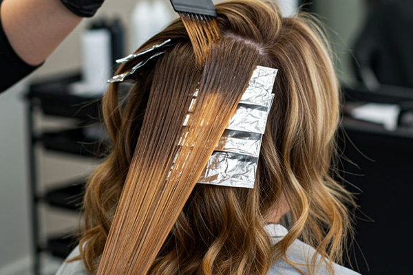 رنگ کردن مو شکلاتی زیتونی