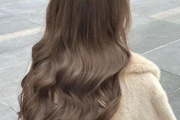 رنگ مو شکلاتی تیره