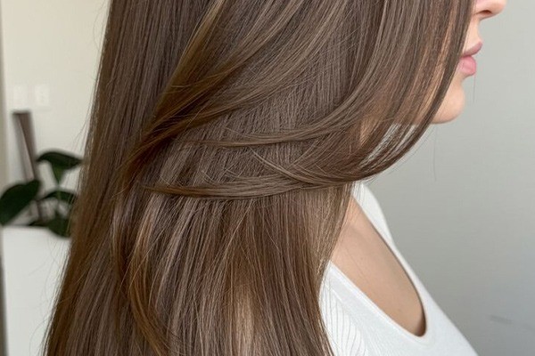 موهایی سالم با بهترین شامپو بعد از کراتینه مو 