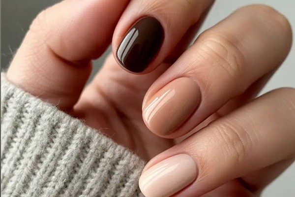 رنگ ناخن کارمندی 