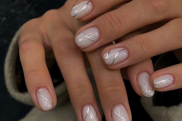 طرح ناخن خطی مورب 