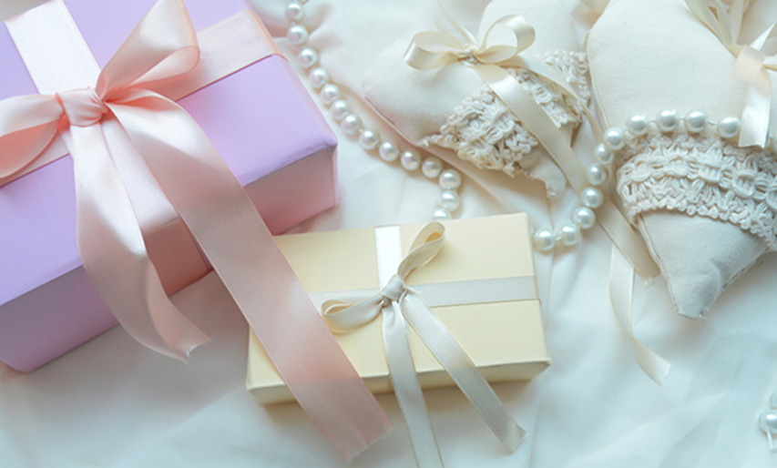 برای پاگشا عروس چی بخرم