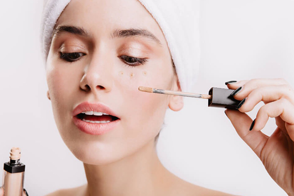 نحوه استفاده از کانسیلر مدادی