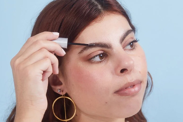 استفاده از ژل ابرو 