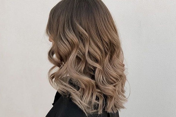 رنگ موی نسکافه ای طلایی