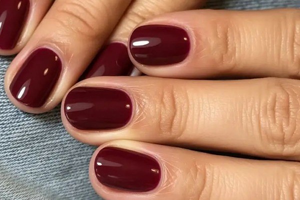 رنگ لاک یاقوتی اولد مانی