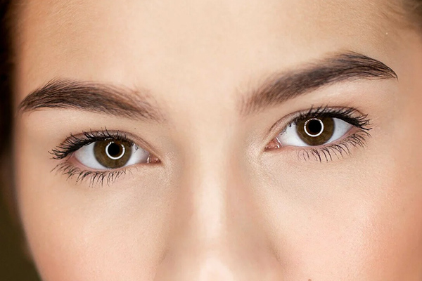 نحوه آرایش چشم پف دار