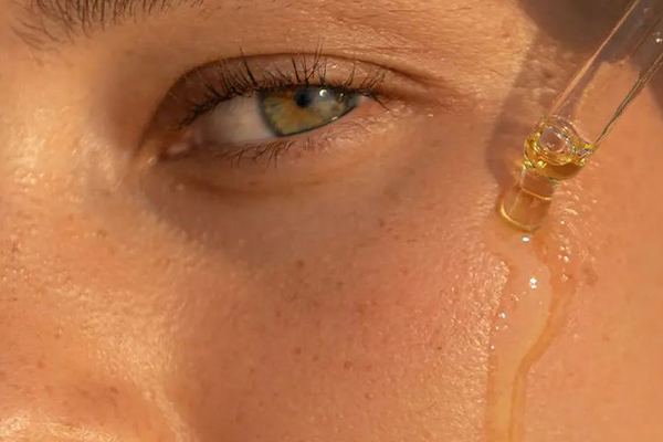 درمان خشکی شدید پوست صورت