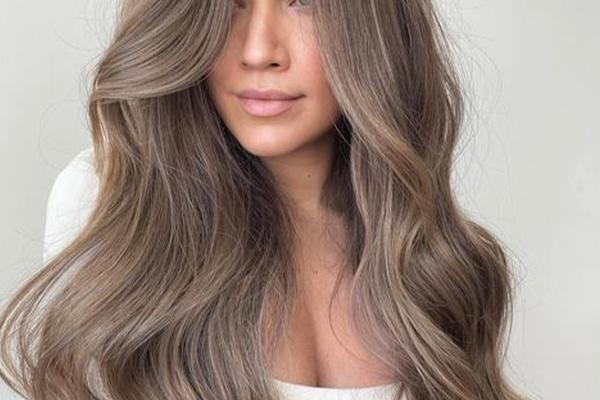 رنگ مو شکلاتی دودی روشن