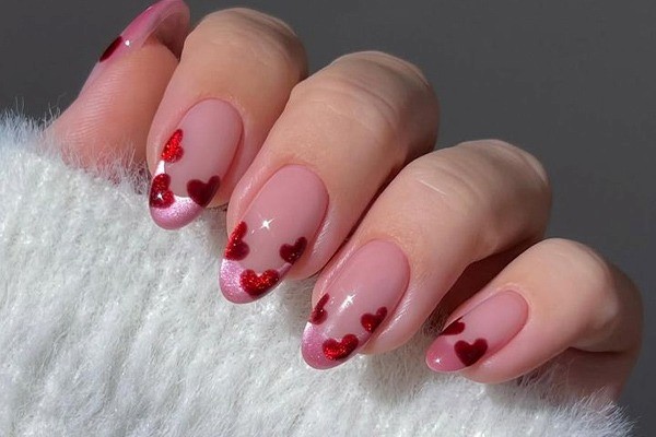 معرفی طرح ناخن ولنتاین 