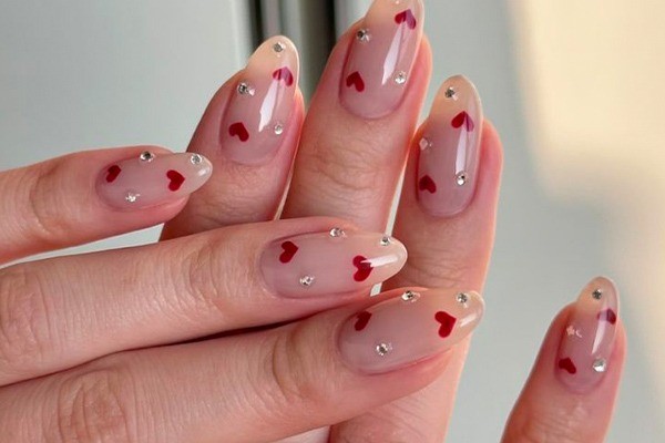 ایده طرح ناخن برای ولنتاین