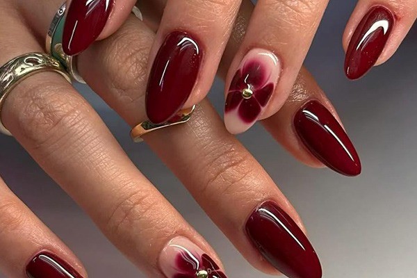 طرح ناخن گل برای ولنتاین