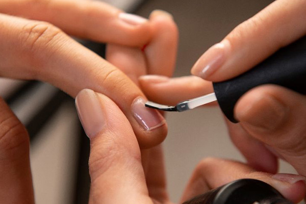 بیس کت ناخن