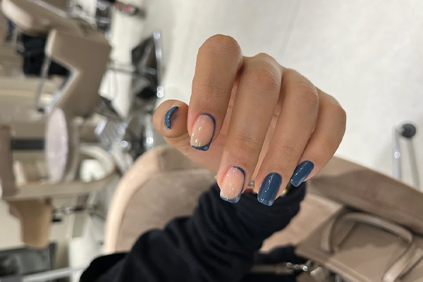 خدمات زیبایی ناخن (دست و پا) در سالن زیبایی بارانا