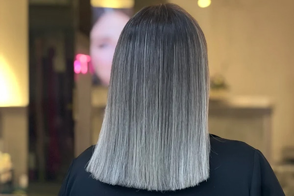 خدمات حرفه ای رنگ مو بدون آسیب و سوختگی