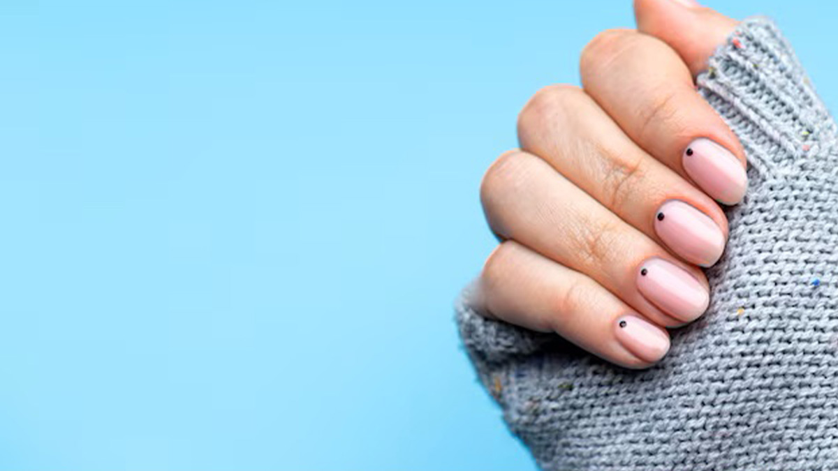 عکس ژلیش ناخن کوتاه